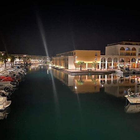 Sète Studette Avec Spa & Jacuzzi מראה חיצוני תמונה
